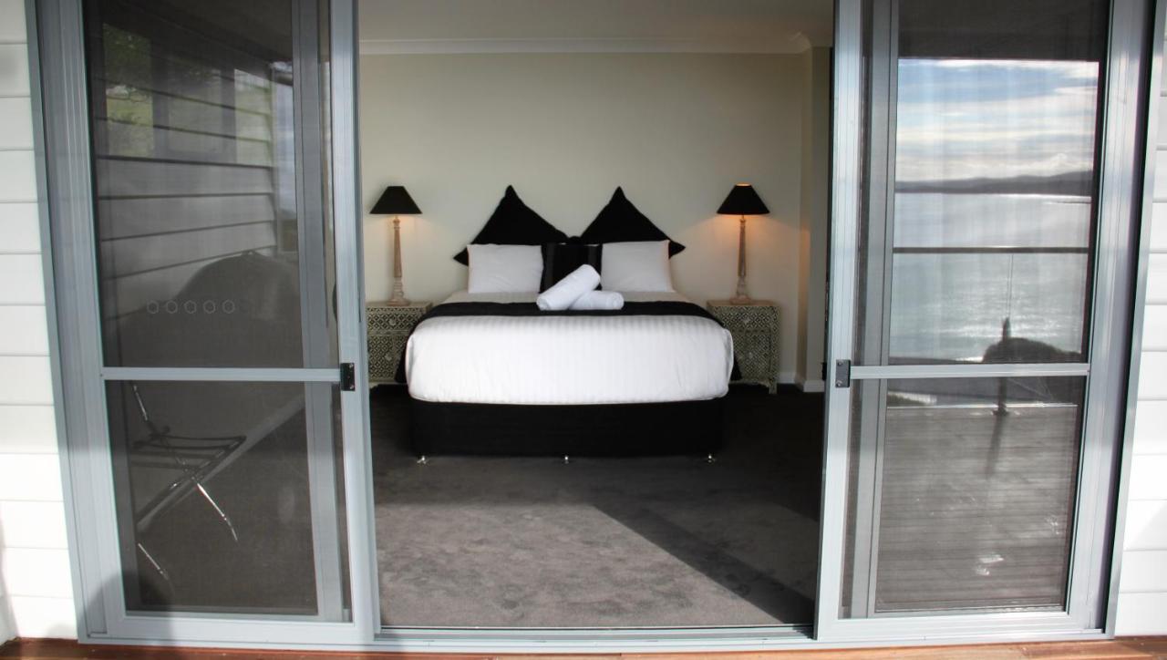 Sea Eagle Cottage Amazing Views Of Bay Of Fires Binalong Bay Экстерьер фото